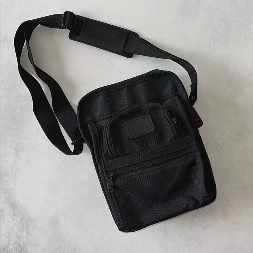 Tumi Travel Tote / Satchel 2123D